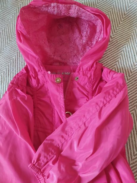 Prechodná bundička, 104