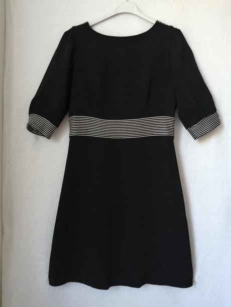 Pekné elegantné šaty, 36