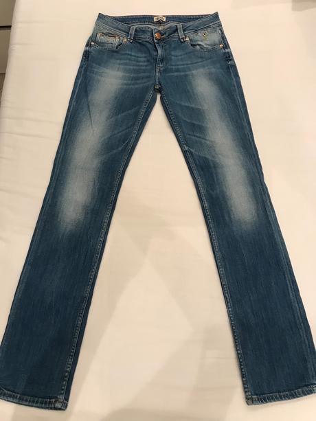 Rifle, tommy hilfiger,28