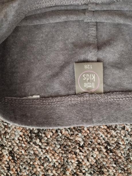 Psikove leginy, 128