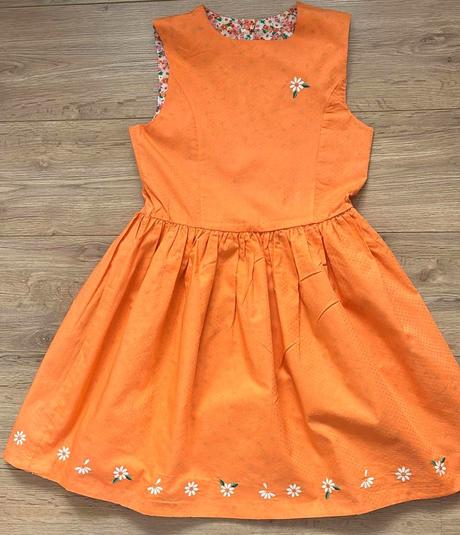 Dievčenské obojstranné šaty 2v1 veĺ.146, zn.sergen, sergent major,146