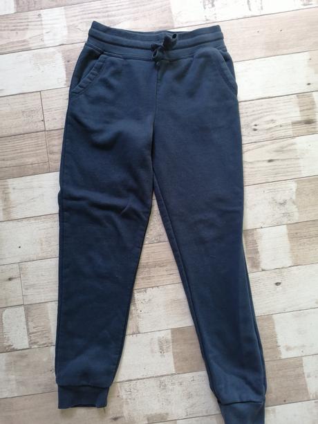 Tepláky, primark,140