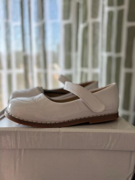 Slavnostne baleriny, 30