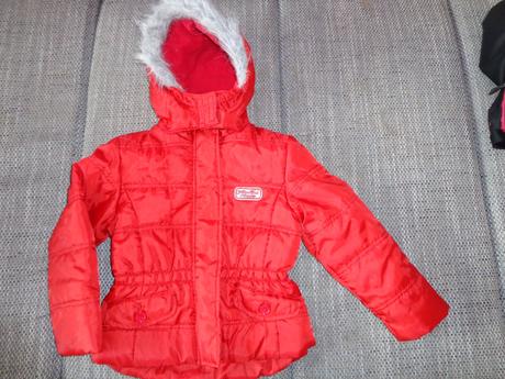 Bundička v. 116 s kozusinkou na kapuci, lupilu,116