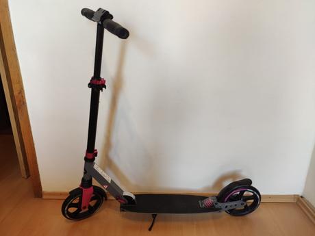 Mestská kolobežka rúžová,