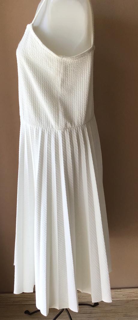 Plisované pružné saty /15, c&a,42