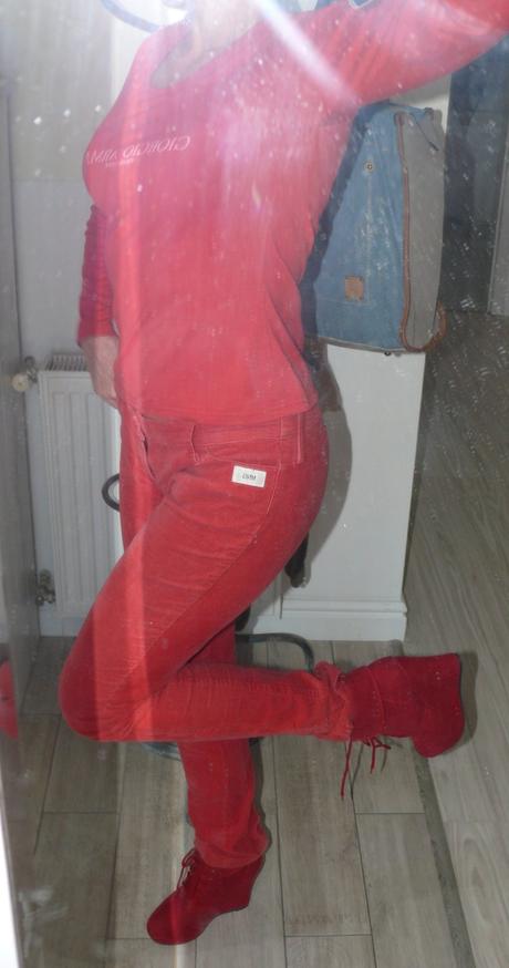 Červené mng rifle+armani tričko grátis, mango,m