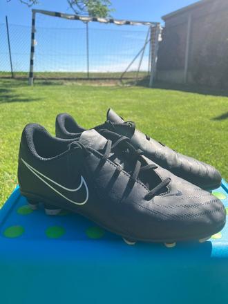 Kopačky nike phantom, nike,37