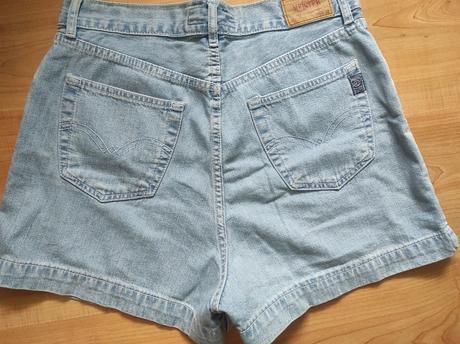 Dámske riflové kraťasy zn.meister, 32