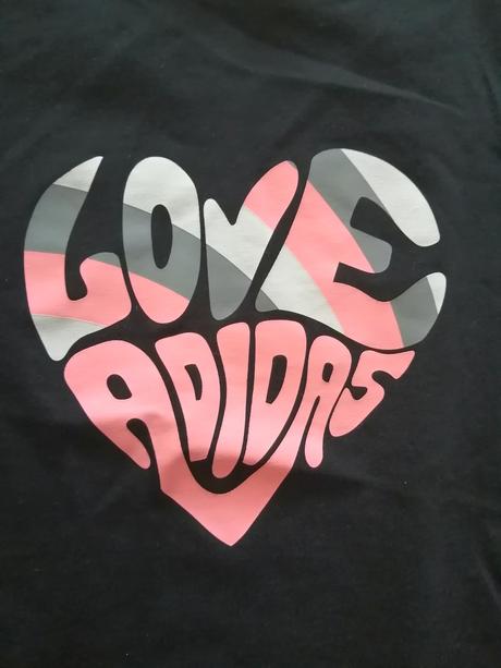 Tričko adidas so srdcom, adidas,128