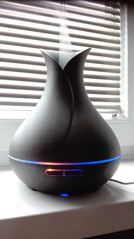 Aróma difuzér + sada esenciálnych olejčekov,