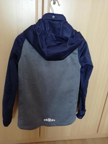 Chlapčenská softšelová bunda, č. 152, 152