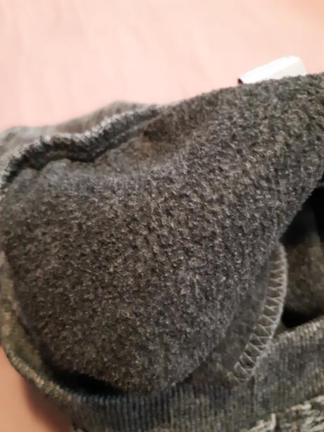 Teplučké tepláky, 128