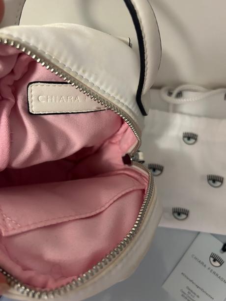Ruksak chiara ferragni,