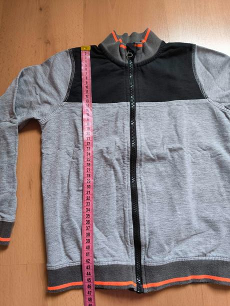 Mikina crivit, crivit,122