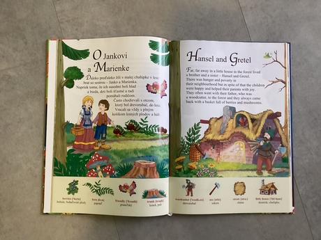 Kniha rozpravky anglicky, 