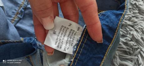 Riflová sukňa, 128