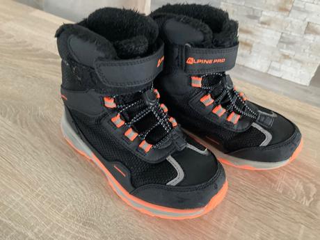 Čierne čižmy, alpine pro,33