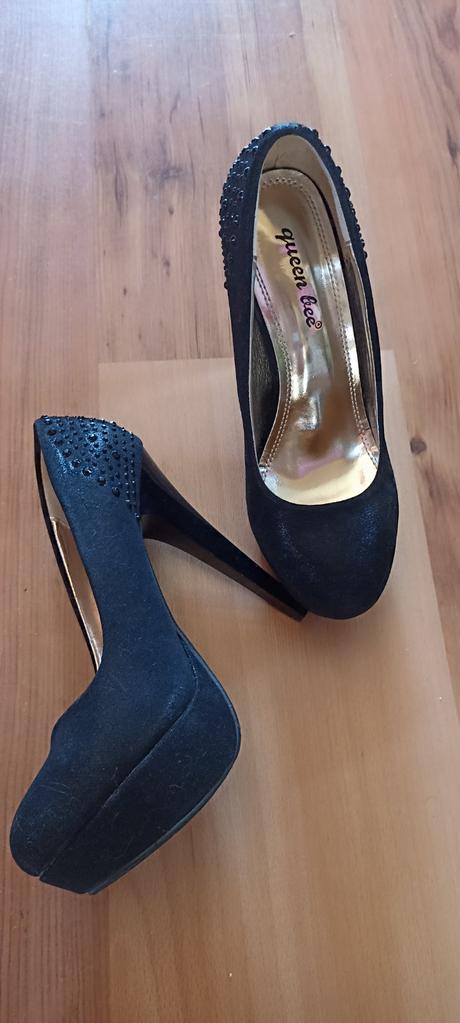 Čierne lodičky na platforme 37, queen,37