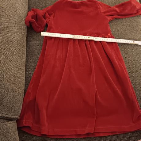 Vianočné velúrové šaty, 104