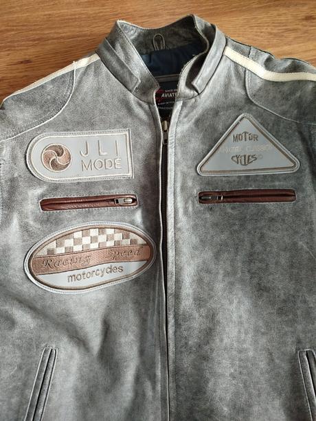 Sedy kozák z max, m