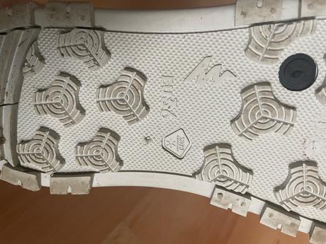 Snehule, decathlon,36