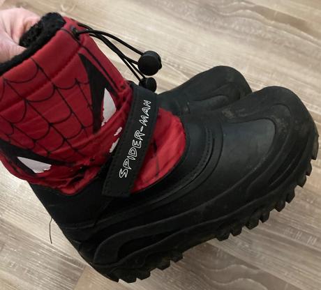 Snehule spiderman, marvel,30