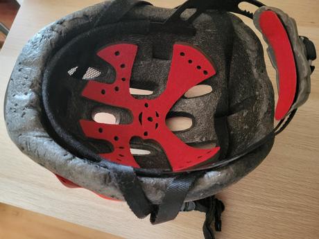 Cyklistická prilba detská zn ultima author, s