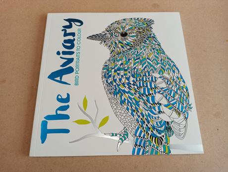 The aviary - bird portraits to colour, 