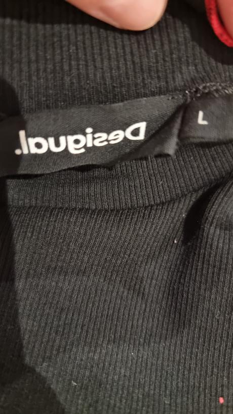 Desigual 2 tričká, desigual,l