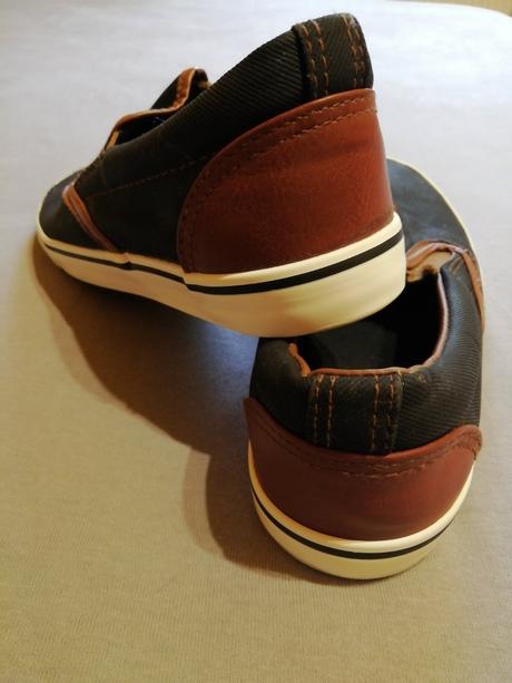 Prezúvky alebo cvicky, 35