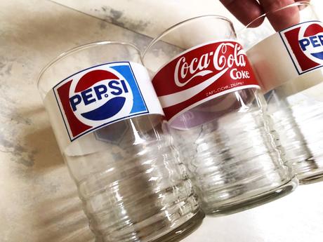 Staré socialistické retro poháre 8 ks, 