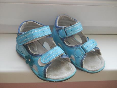 Dievčenské poltopánky - otvorené, 24