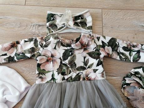 Šaty pre princeznú +čiapky, 68