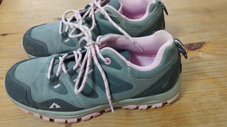 Trekove topánky, 38