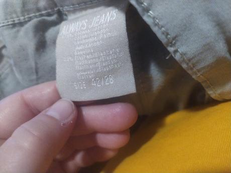 Pánske nohavice, 28