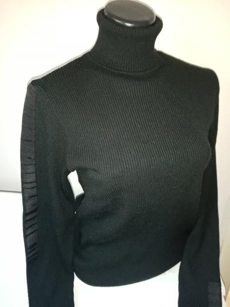 Rolák s našitymi pásmi, zara,l