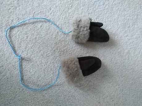 Kožené rukavičky, 68