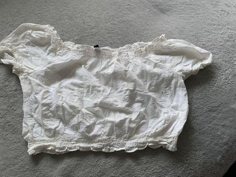 Dievcenska crop bluzka, 158