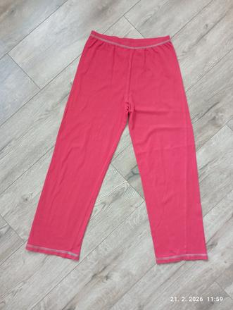 Tenšie pyžamové tepláky 10-11r, 146