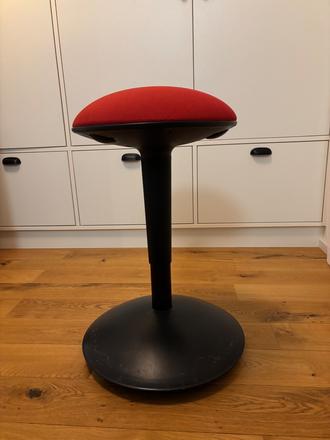 Stolicka ku klaviru, 