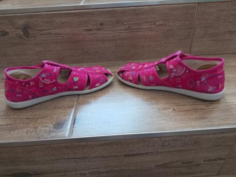 Detské papučky / prezuvky, ciciban,35