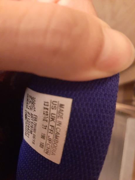 Tenisky na telesnú halovky adidas veľ. 31, adidas,31