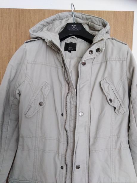 Dlhá zimná bunda  36/38, s