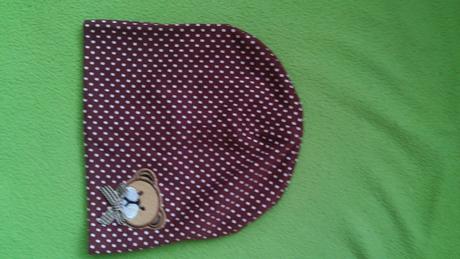 Veselá čiapka nenosena , 62