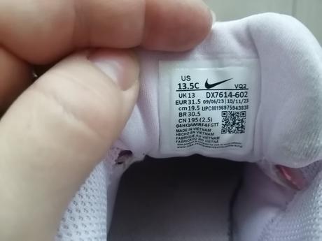 Ľahké vzdušné nike tenisky, nike,30