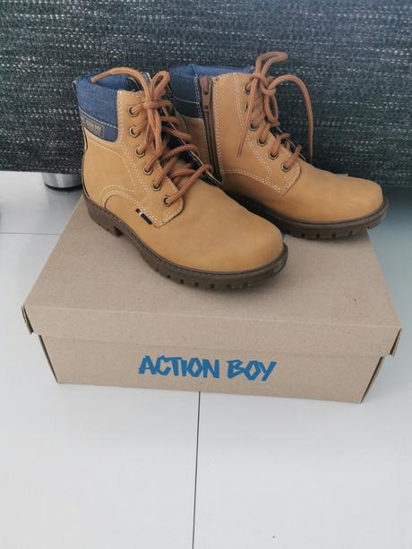 Topanky action boy, 31