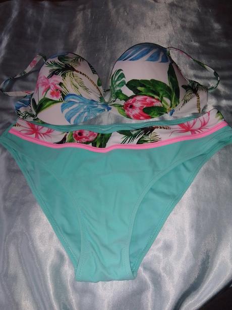 Dámske dvojdielne plavky, xl