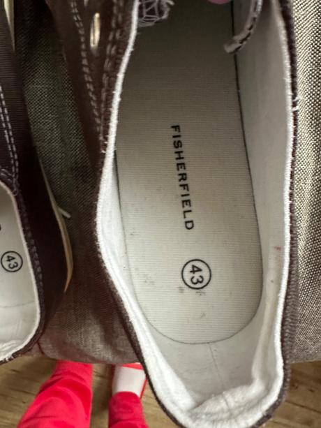 Pánske platenky, 43