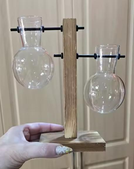 Kreatívna hydroponická váza s dreveným rámom,